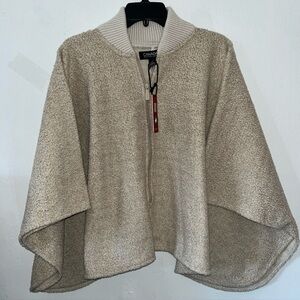 Canada Weather Gear Womens beige Cape Poncho Outerwear Warm Cozy Soft Zip Up NEW
